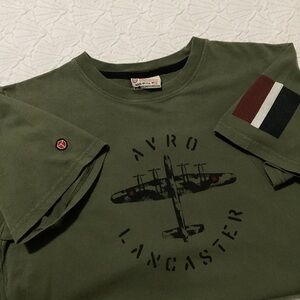 VTG Red Canoe Avro Lancaster Airplane T-Shirt